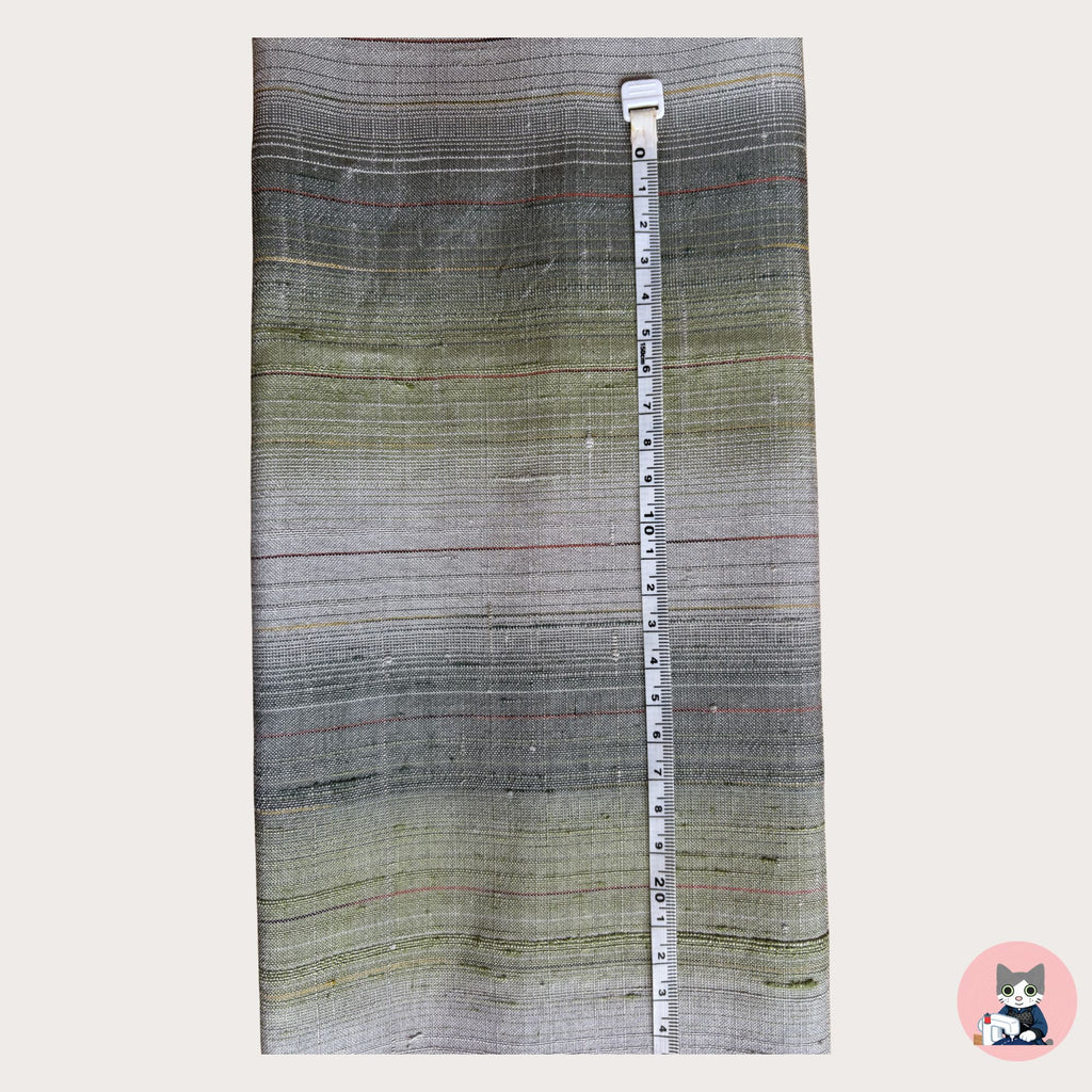 Gray-Green Stripe Pattern