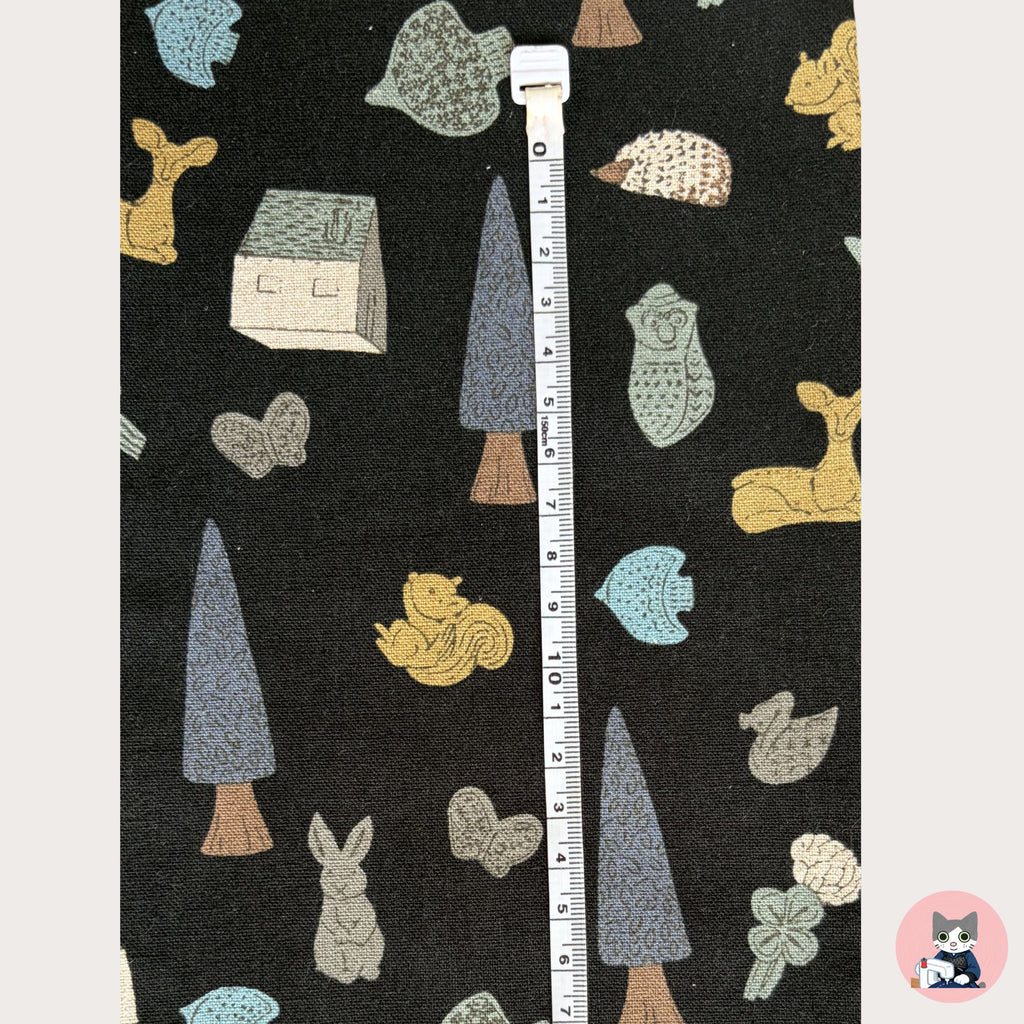 Forest animal friends (Black)